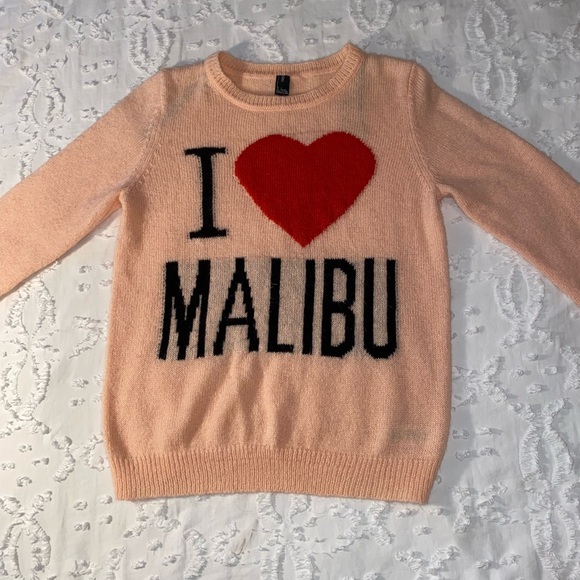 Malibu Sweater - Picture 1 of 7